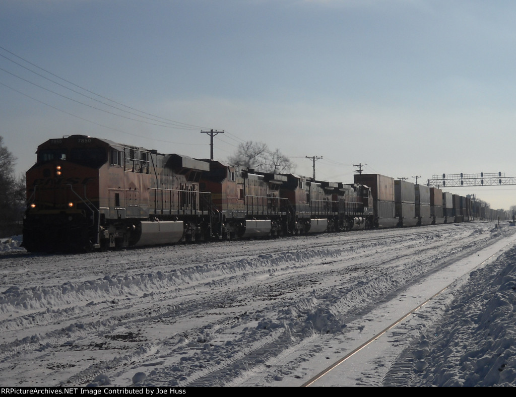 BNSF 7850 West